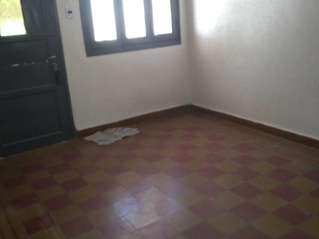 Alquilo casa 2 dorm ccochera. B Observatorio