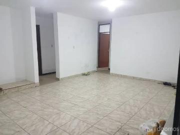 Perú, Chorrillos - Cuarto de servicio, Cochera