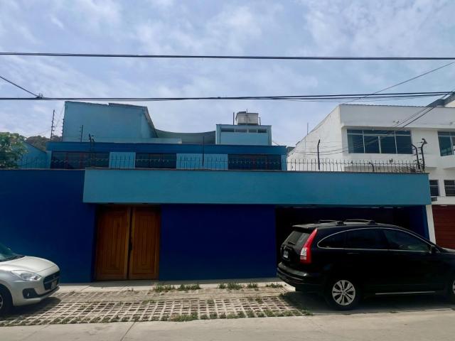 ¡Alquilo Casa Grande En Calle 28, Corpac, San Isidro!
