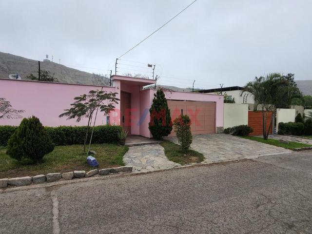 Alquilo Casa En La Planicie