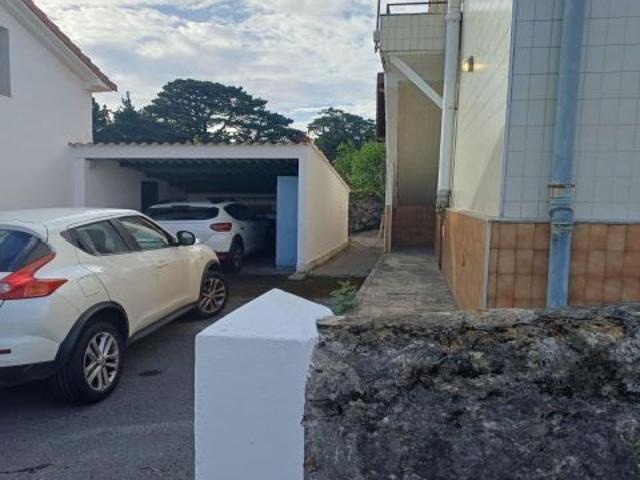 ALQUILO CASA EN PEDREÑA CON JARDÍN Y TERRAZA