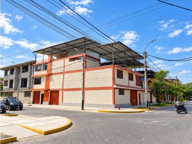 ALQUILO CASA EN URB. LAS MERCEDES PIURA