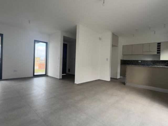 Alquilo Duplex Verbenas Housing Manantiales II
