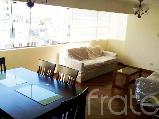 Alquilo Duplex Semi Amoblado en Cayma