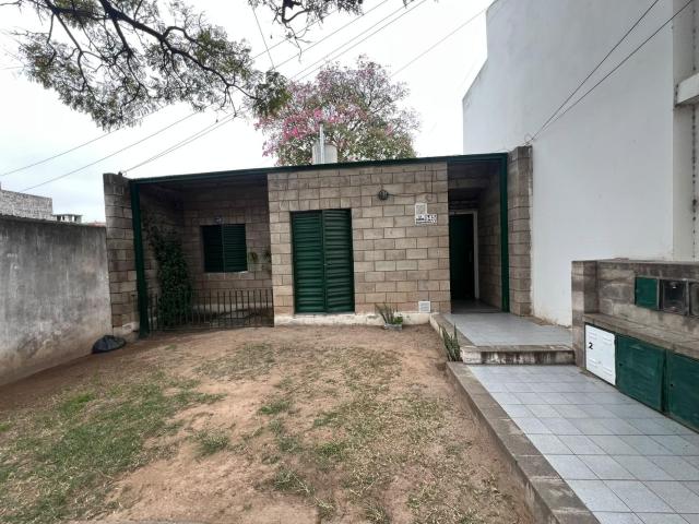 ALQUILO DEPARTAMENTO 1 DORMITORIO CON PATIO BARRIO PASO DE LOS ANDES