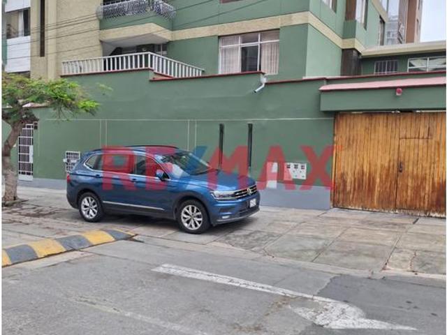 Alquilo Departamento Amplio En Av. Principal Surquillo
