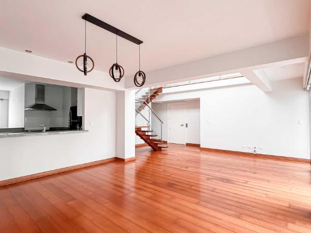 ALQUILO DEPARTAMENTO DE 352 M2, A PASOS DEL MALECÓN DE LA RESERVA