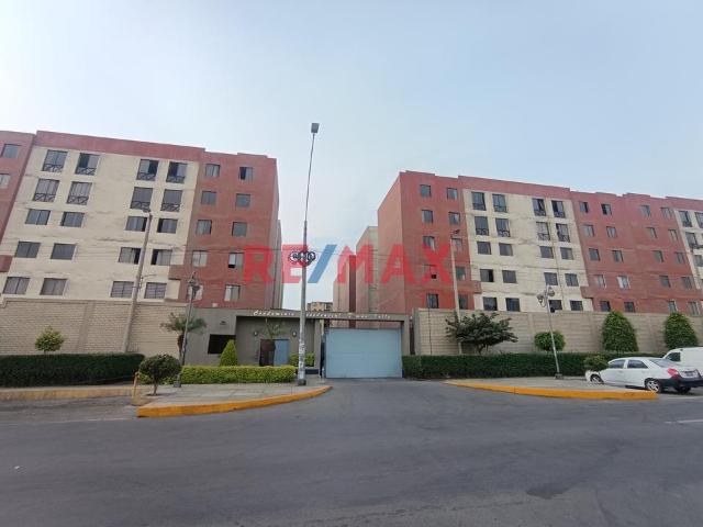 Alquilo Departamento En Condominio