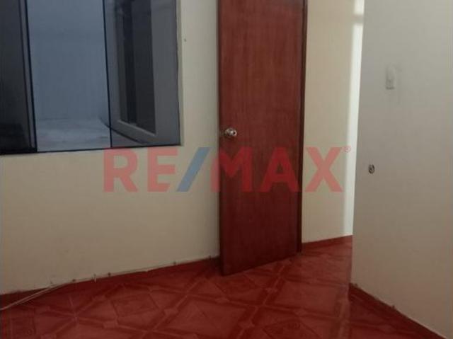 Alquilo Departamento En San Juan De Miraflores Tercer Piso