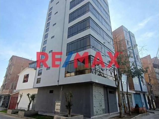 Alquilo Departamentos En Estreno, Pisos 2,3,4,5,6, Y 7 Praderas De Santa Anita, Execelente Ubicacion Frente A Parque