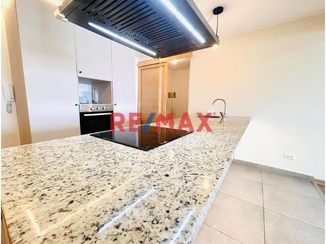 Alquilo Flat 88M2 De 2 Dormitorios Incluye 1 Cochera Miraflores