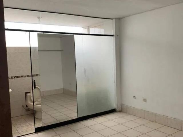 ALQUILO HABITACION CON BAÑO PROPIO