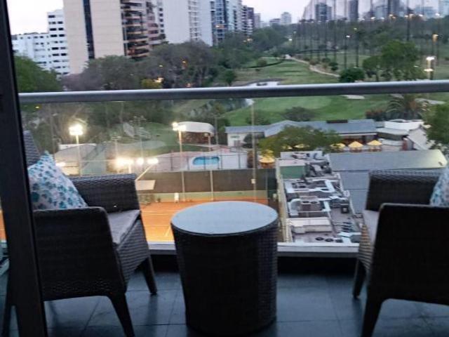 Alquilo hermoso departamento en san isidro