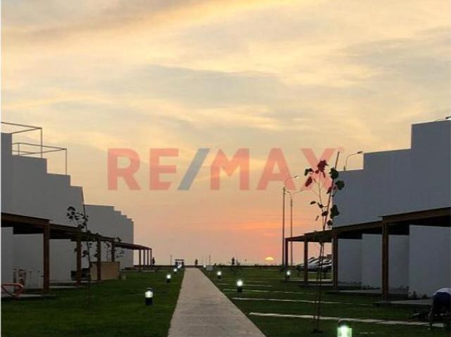 Alquilo Linda Casa De Playa Amoblada En Condominio Kentia, Km. 71 Panamericana Sur