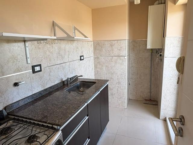 Alq. Dpto c/1 dorm.y pileta. B° Alberdi