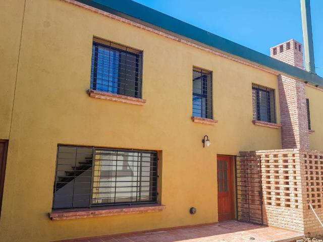 ALQ DUPLEX 2 DORM 100 MTS DINO R20