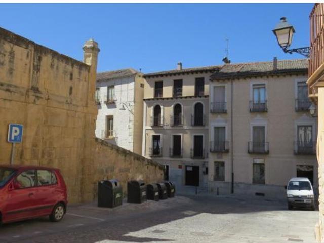 ALREALTY ALQUILA