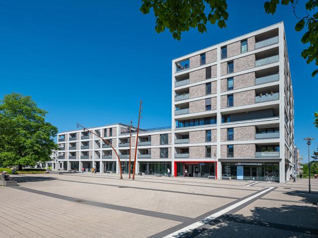 Alsterplatz 1E, 3 8 WPG Selbstbestimmt wohnen in einer Wohn Pflegegemeinschaft