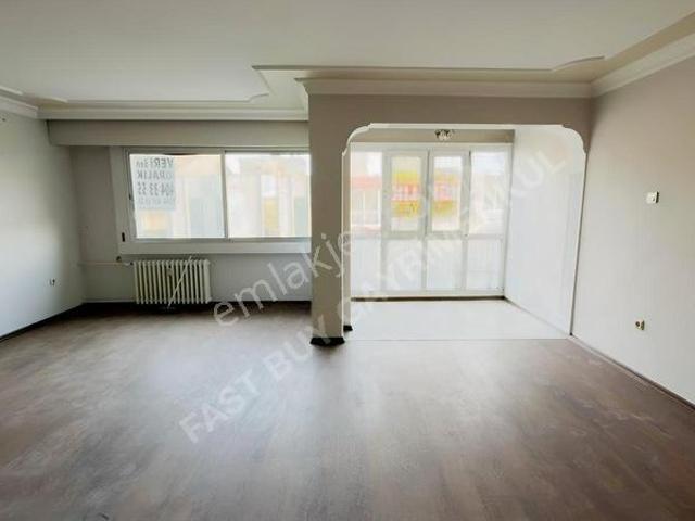 Alsancak Talatpaşa Bulvarı 4+1 Balkonlu 140 M2 Net Kiralık Daire