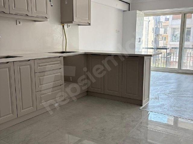 Alsancak Cumhurıyet Blv. Kiralık Bakımlı Daire