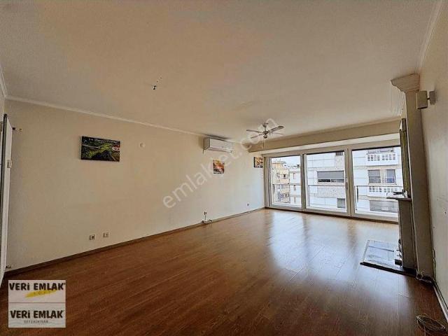 Alsancak Dr.mustafa Enver Cad. 7.kat 3+1 110m2 Kiralık Daire
