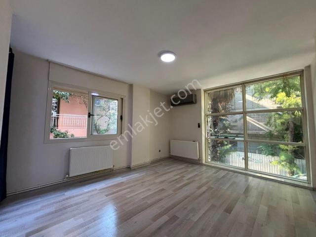 Alsancak Dünyagöz Yakını Yeni Binada Otoparklı 1.kat 1+1 Kiralık