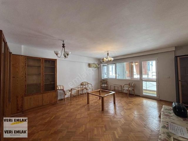 Alsancak Gündoğdu Meydanı Yakını 3+1 2.kat 100m2 Kiralık Daire