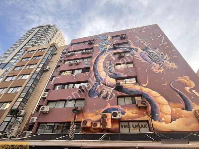 Alsancak Kıbrıs Şehitlerinde Prestijli Konumda Kiralık Ofis