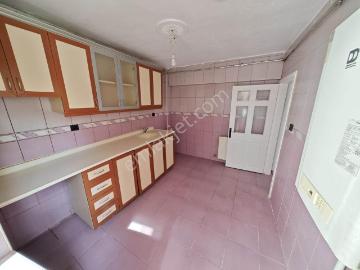 Alsancak Mh. Arakat Konumlu 2+1 Badana boyalı Daire