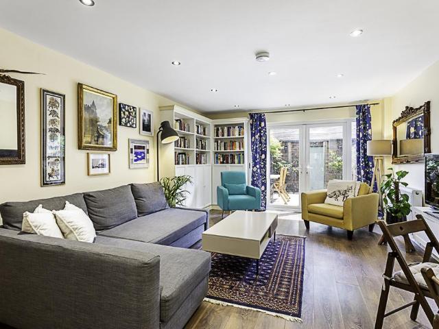 Alscot Way, London, SE1 5XU, United Kingdom | 3 bed townhouse for rent #112807958 | Rentberry