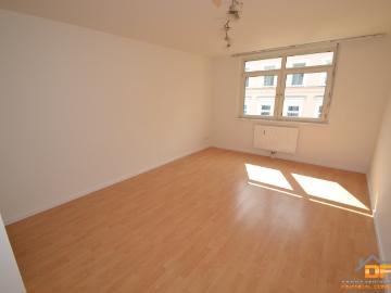 ALSERGRUND: Sanierte 2 Zimmer Wohnung in zentraler Lage Nähe Spittelau und Franz Josefs Bahnhof