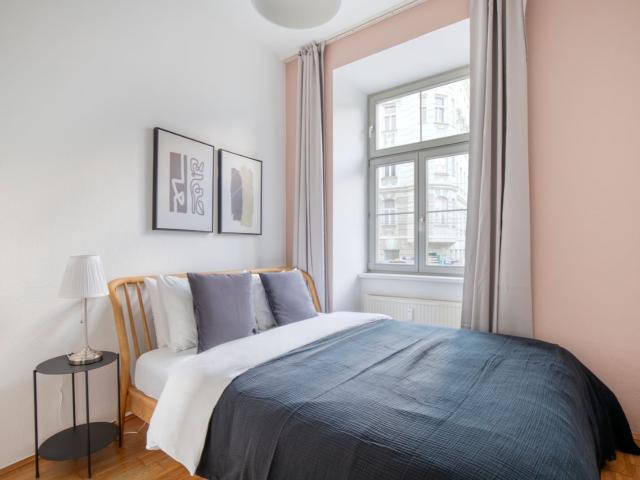 Alsergrund 1br w/ elevator & rooftop terrace