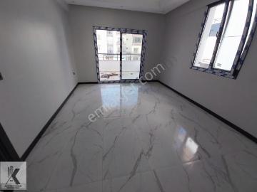 Alttan Isıtmalı 2+1 Kapalı Mutfak Geniş Cadde Üzeri Lüks Daire