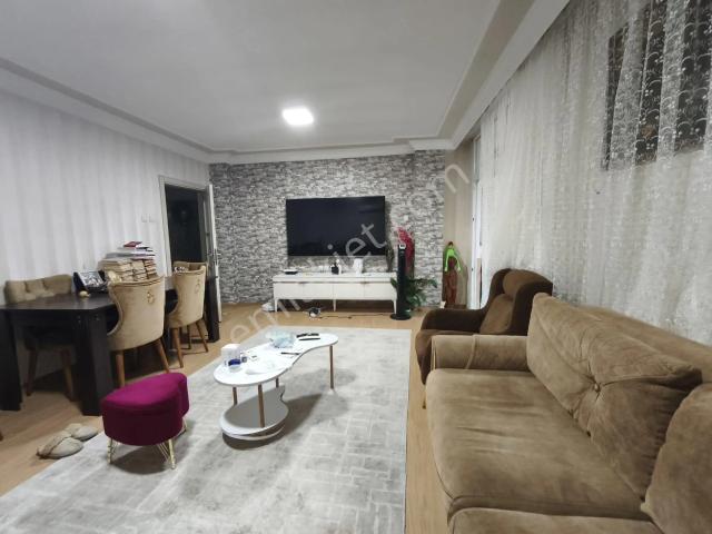 Altun Bulvar Üzerinde Geniş 2+1+klerli Satılık Daire