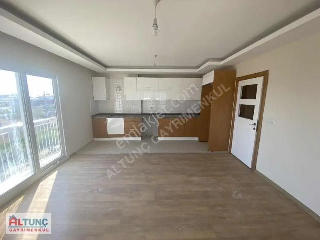 Altunç'dan İncirlikte Yatay Mimari Kiralık 3+1 Daire