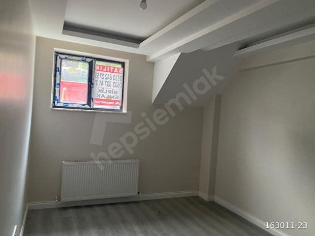 ALTUNİZADE METROYA 300 METRE MESAFEDE SATILIK DAİRE