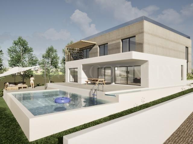 Castro Marim – Terreno com projeto aprovado para moradia de 4 quartos, piscina e garagem