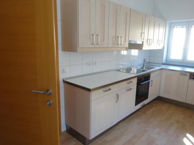 Alturfahr Rudolfstraße/ Rosenstr. 110m2 DG Wohnoase mit südseitigem Balkon privat wartet auf ihren Neubezug.