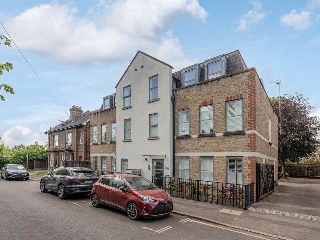 Alt Grove, Wimbledon, London SW19, 1 bed flat to rent, £3,250 pcm | PrimeLocation