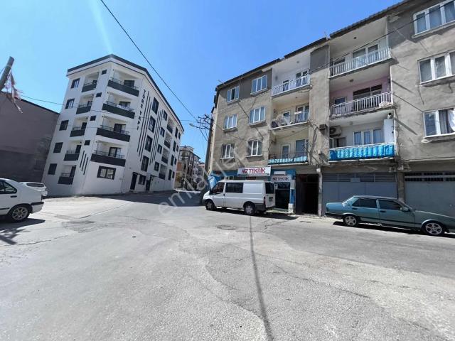Altıeylül Dinkçilerde Krediye Uygun kiracılı 2+1 Satılık Daire