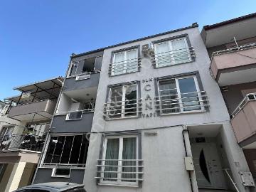 Altıeylül Plevne Mahallesinde Kiralık Eşyalı Daire