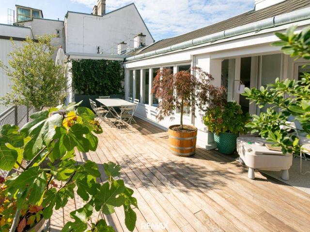 Alt Hietzing Luxuriöses Dachgeschoss mit Terrasse auf Wohnebene !