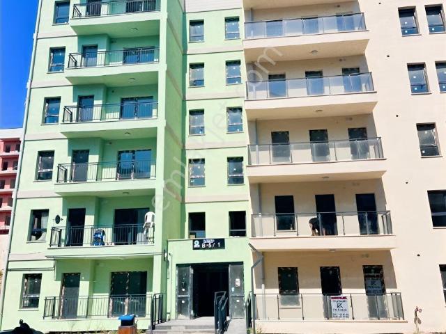 Altınçay Mahallesi'nde Merkezi Konumda Kiralık 3+1 Daire