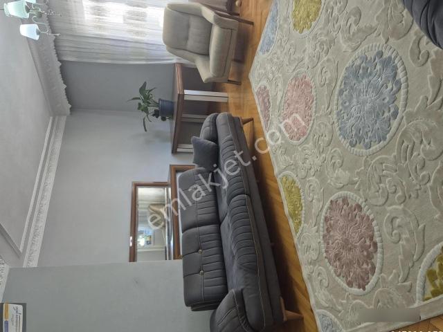Altınşehir Mahallesi Akabe Sitesinde 2+1 Kiralık Daire
