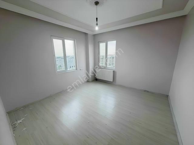 Altınşehir Mahallesi Sefa 5 Sitesinde Kiralık Daire