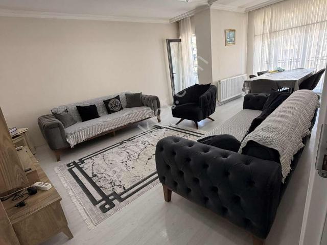 Altınşehir Mahallesinde Caddeye Yakın İskanlı Lüks Dubleks