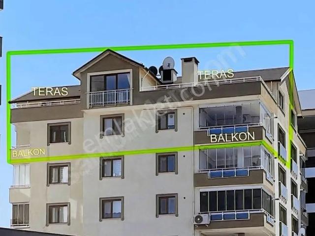 Altınşehir'de Satılık 4+1 Dubleks Daire