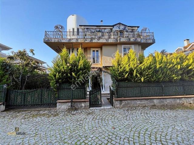 Altın Emlak Trabzonda Satılık Villa