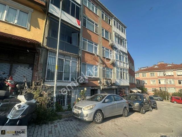 Altın Emlak Vatan'dan Eyüpsultan'da Kiralık Daire