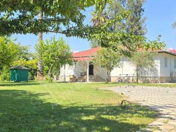 Altın Emlak Doğanın İçinde Eşyasız Kiralık Müstakil Yaşam